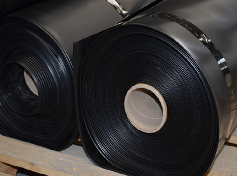 HDPE Geomembrane vs PVC Geomembrane