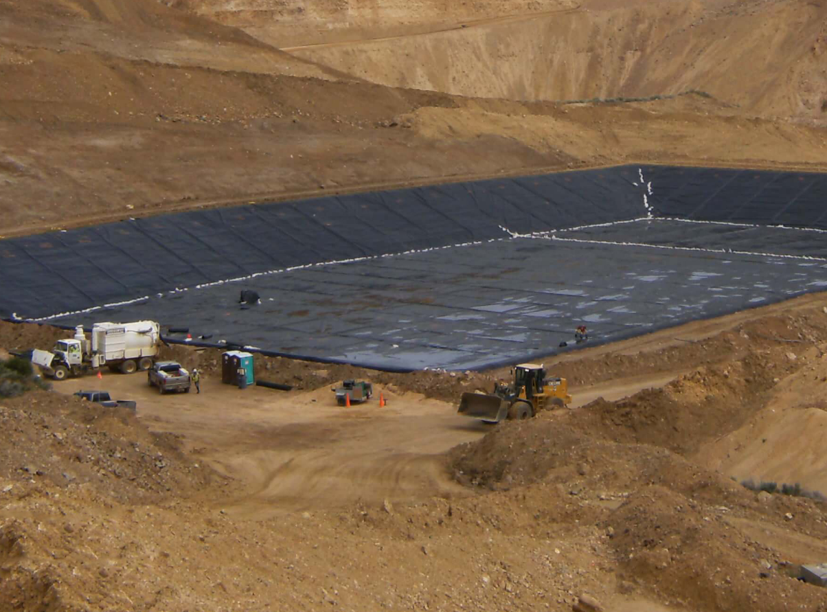 How to choose Geomembrane Liner Materials for Landfills