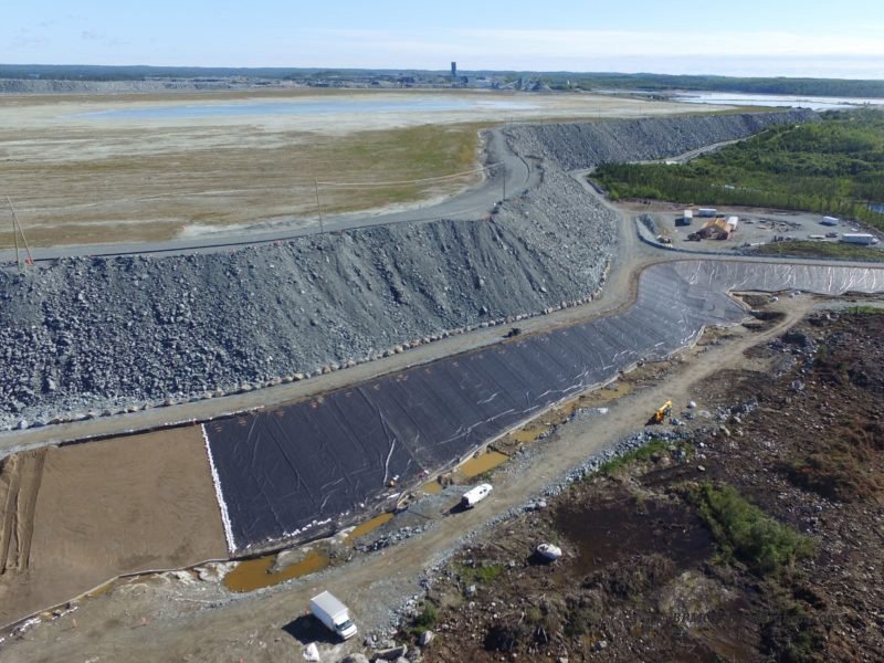 Smooth vs. Textured HDPE Geomembrane