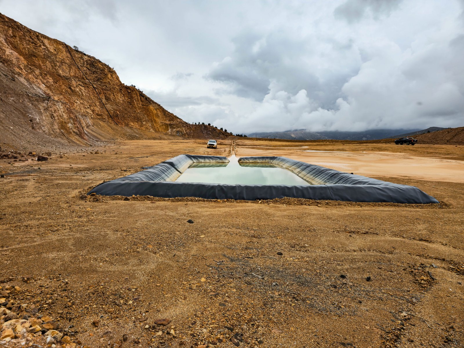 Construction of geomembrane pool in open pit mine in Australia.